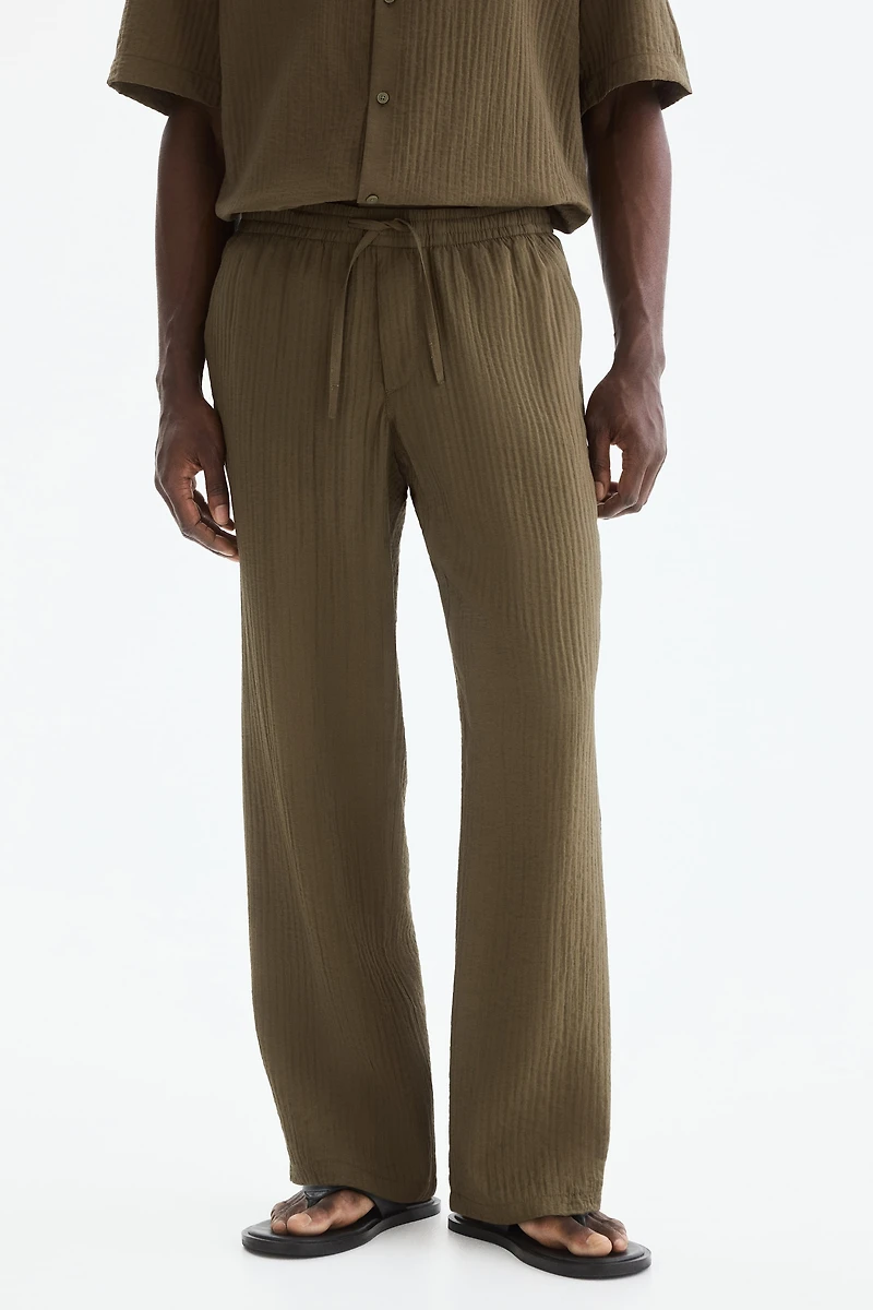 Relaxed-Fit Textured Pants