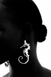 Seahorse-Pendant Earrings