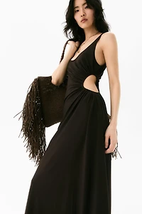 Robe découpée à effet drapé