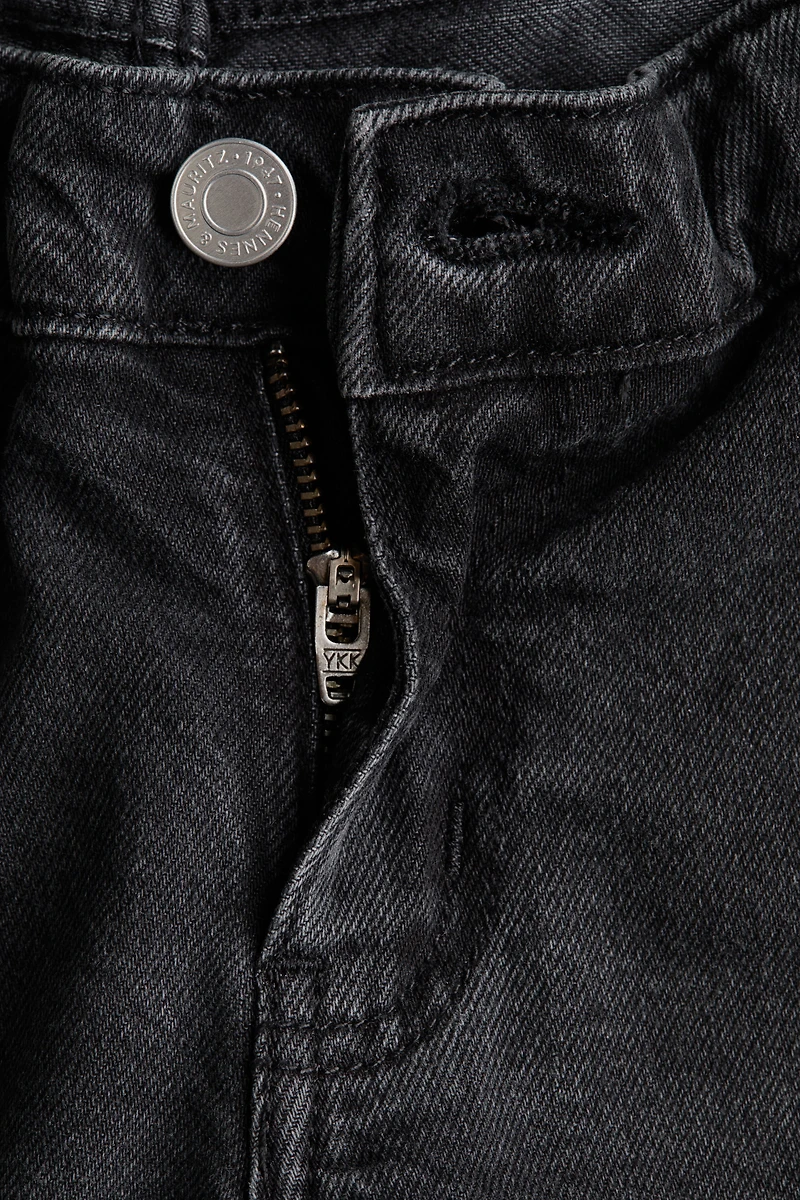 MAMA Straight Ankle Jeans