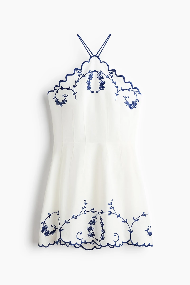 Robe brodée en lin mélangé