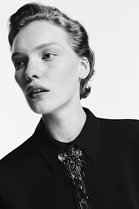 Flower-Detail Cord Necklace