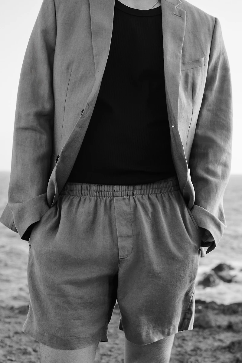 Regular-Fit Linen Shorts