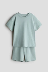 2-Piece T-Shirt and Shorts Set