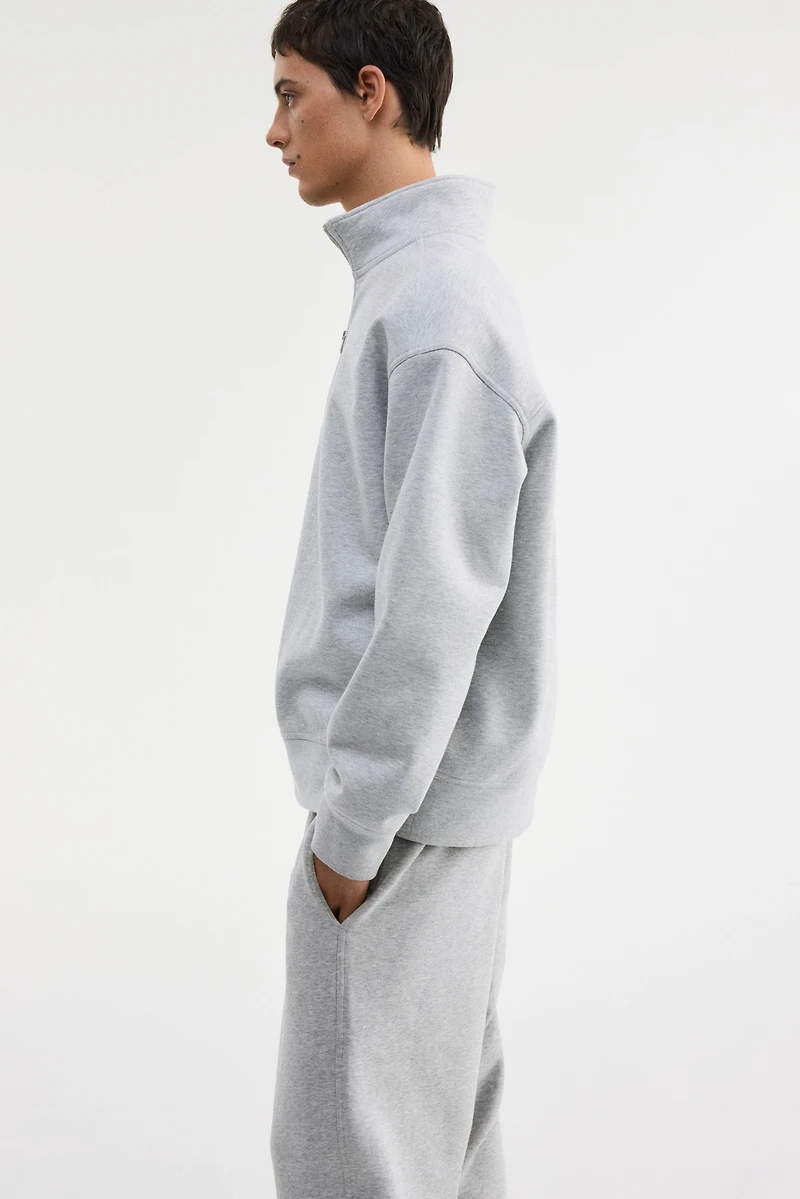 Chandail ample avec col à fermeture éclair