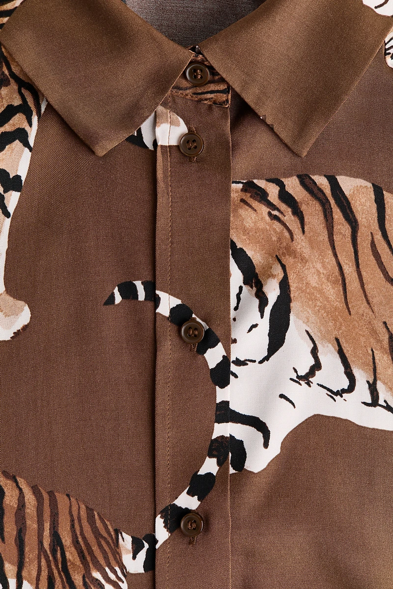 Chemise ample en satin