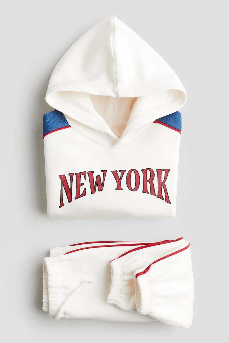 2-Piece Printed Sweatsuit