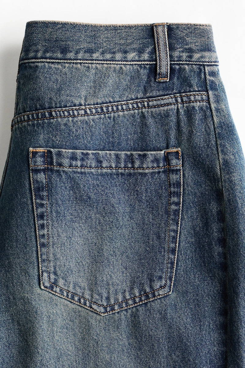 Barrel Regular Waist Jeans