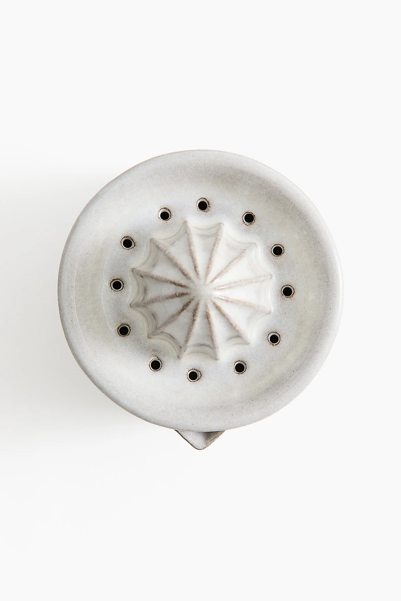 Reactive-Glaze Lemon Juicer