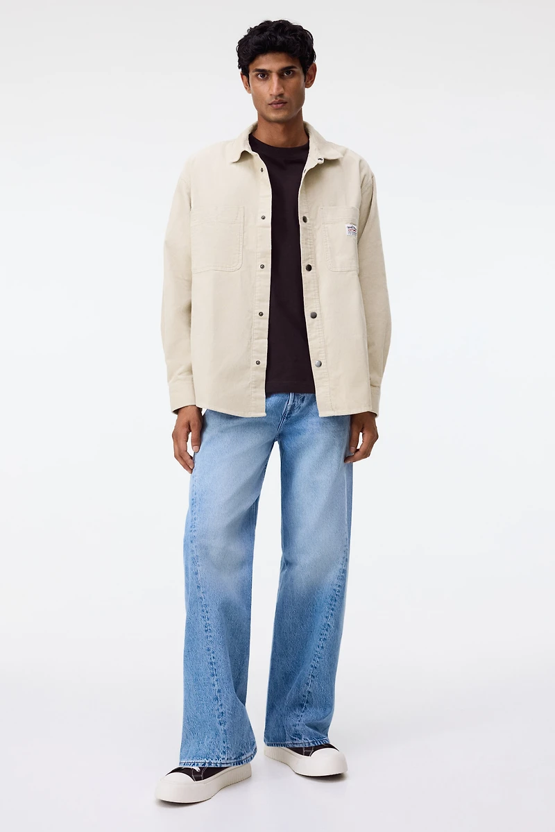 Chemise ample en velours de coton côtelé