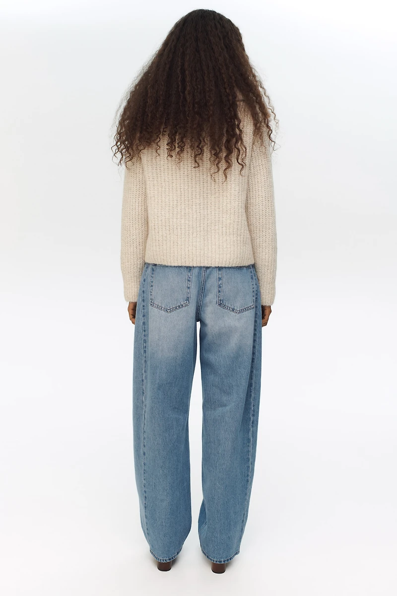 Barrel Regular Waist Jeans