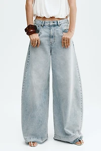 Wide-Leg Jeans