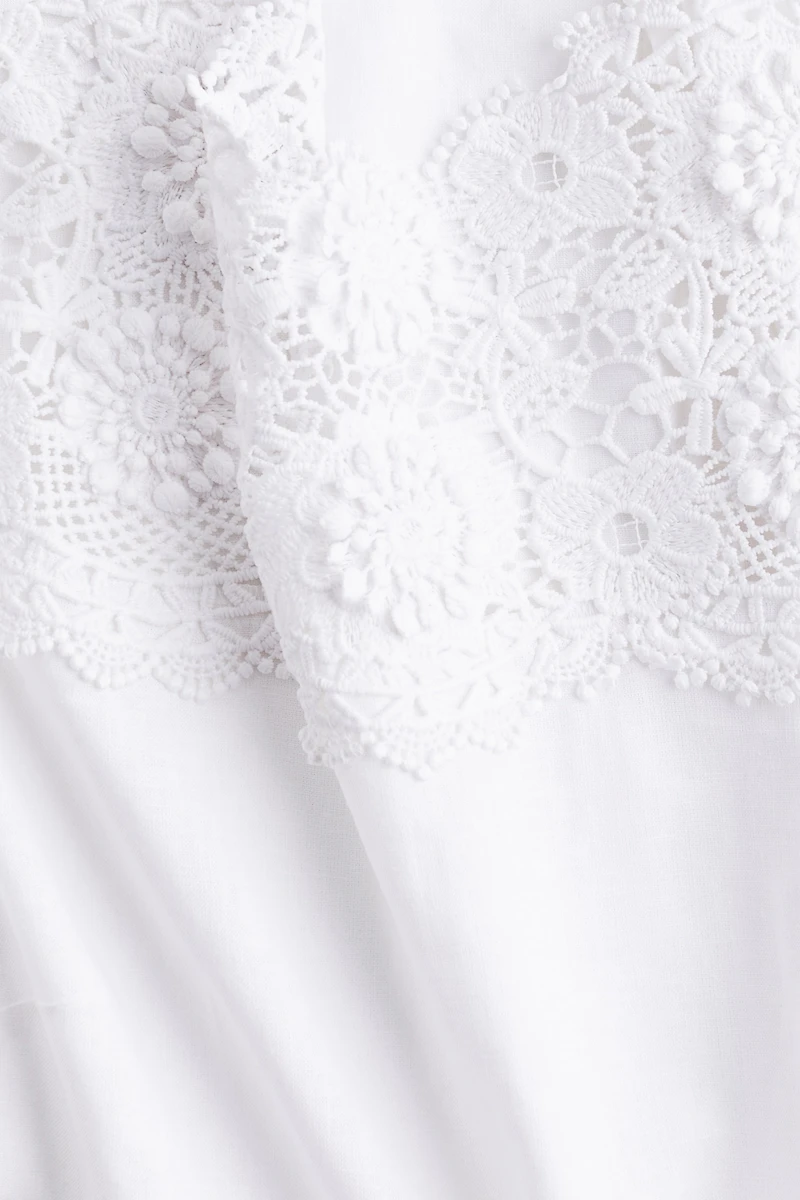 Linen-Blend Blouse with Embroidery