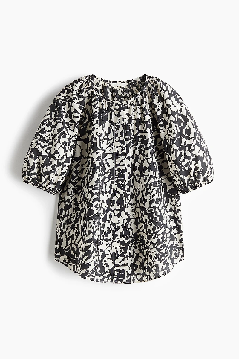 Balloon-Sleeved Blouse