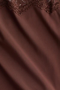 Maillot à bretelles fines avec dentelle