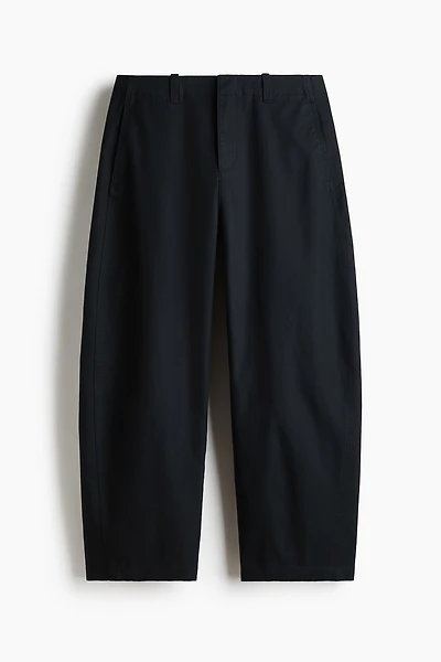 Loose-Fit Barrel-Leg Chinos
