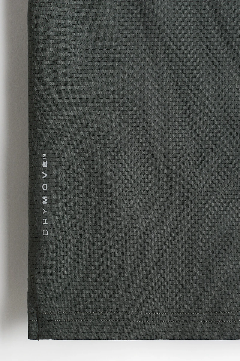 Muscle-Fit Sports Shirt with DryMove™