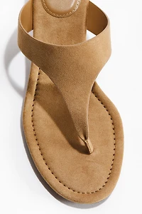 Sandales à petit talon
