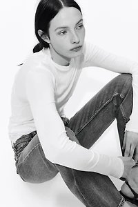 Bootcut High Waist Jeans