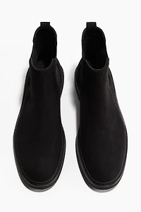 Chelsea Boots