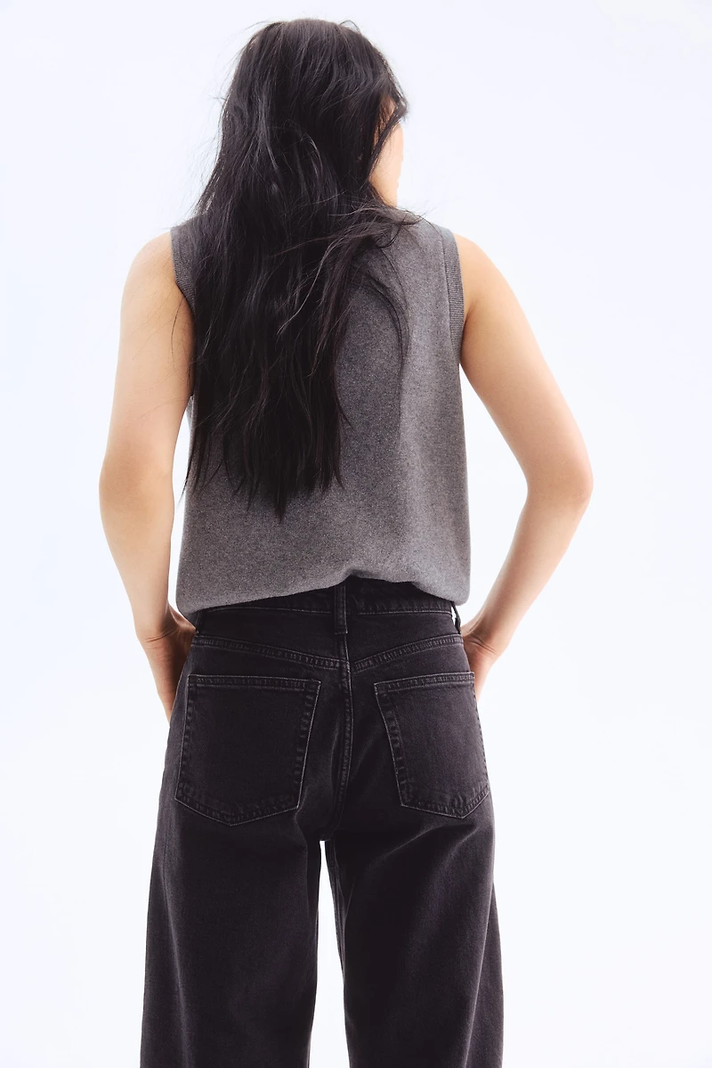 High Rise Wide-cut Jeans