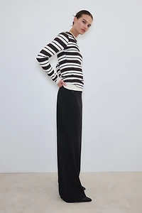 Four-Way Stretch Wide-Cut Pants
