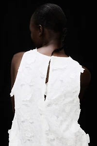 Appliquéd Linen-Blend Shift Dress