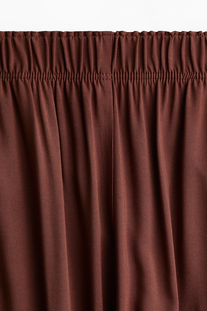 Cropped Pull-On Pants