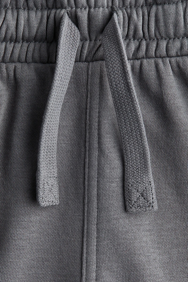 Sweatshorts