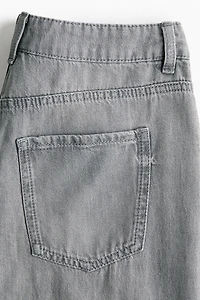 Wide-Leg Regular Waist Jeans