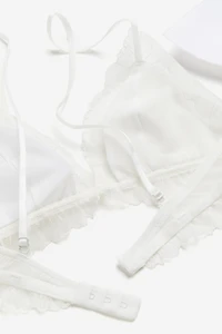 Soutien-gorge souple et rembourré en dentelle
