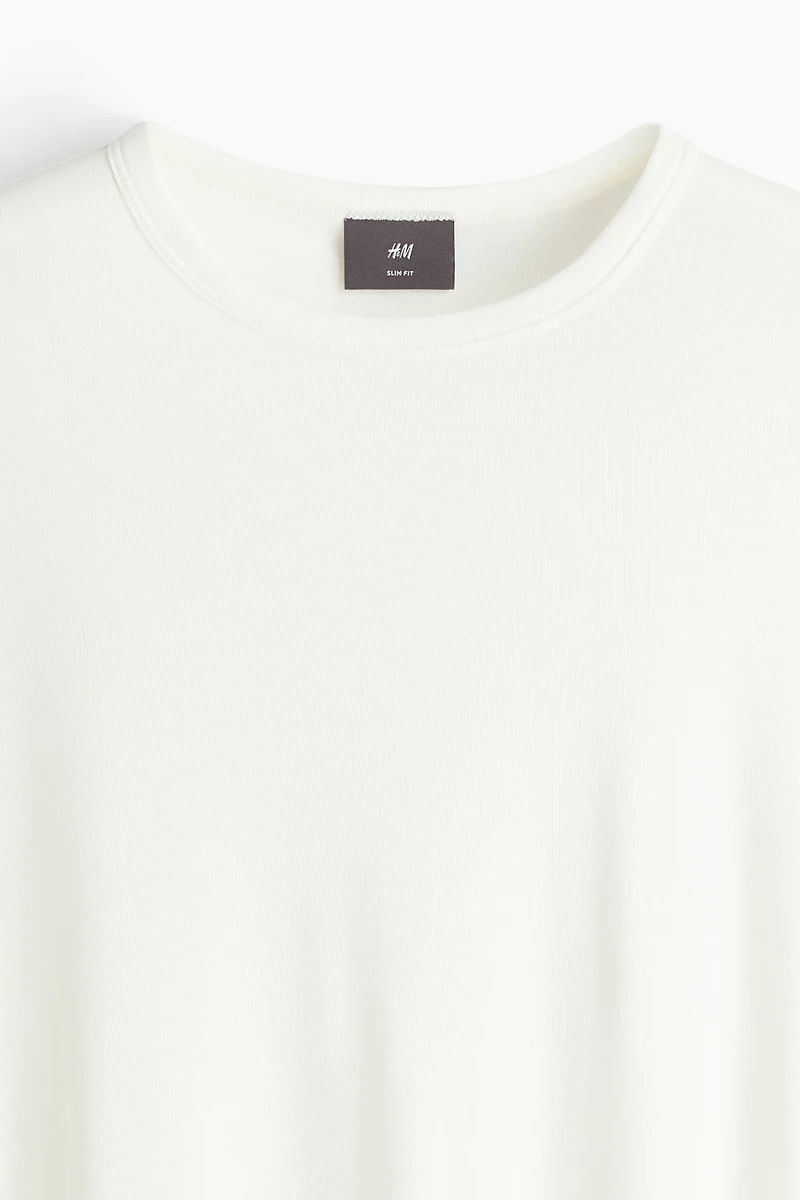 Slim Fit T-shirt
