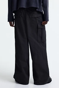 Loose-Fit Cargo Pants