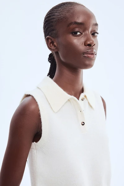 Chandail sans manches avec col