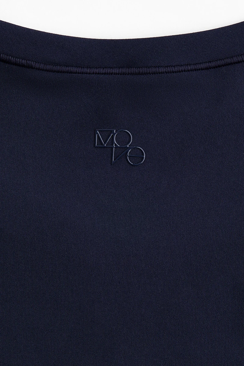 Sports Top with DryMove™