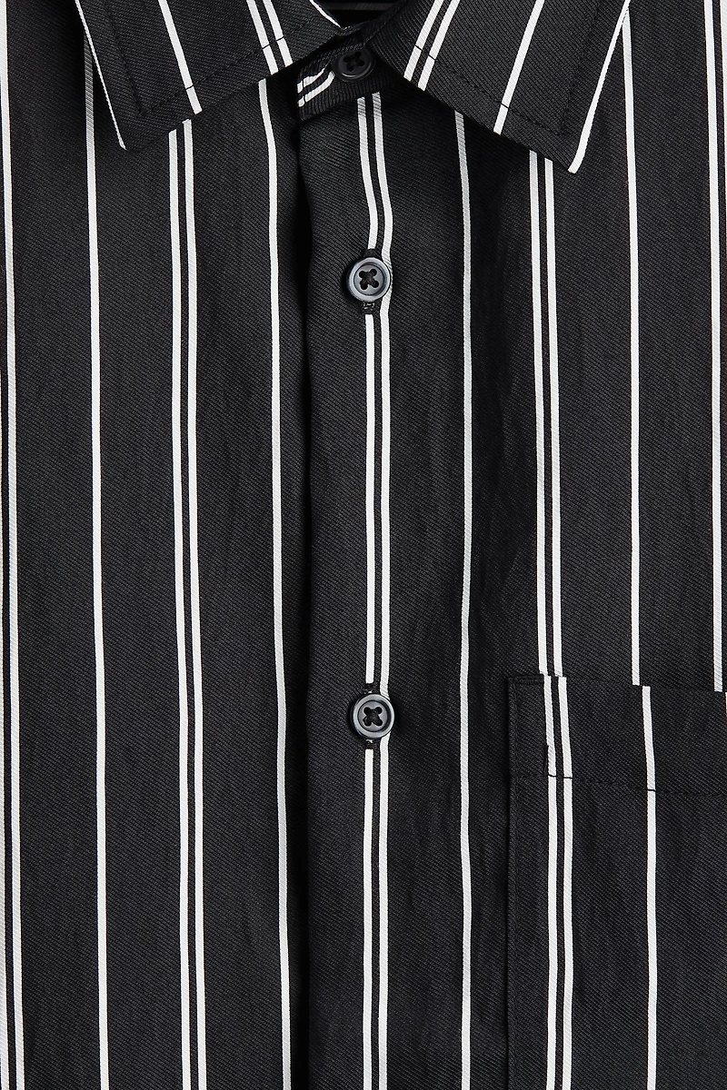 Chemise classique à manches courtes