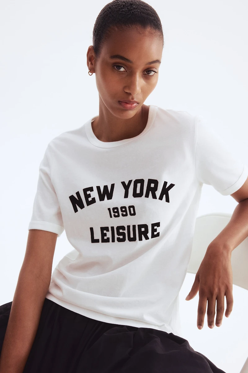 T-shirt avec motif imprimé