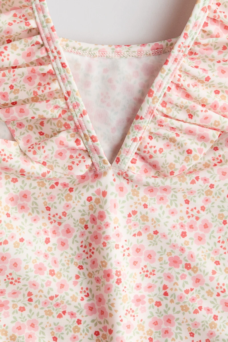 Costume de bain à volants