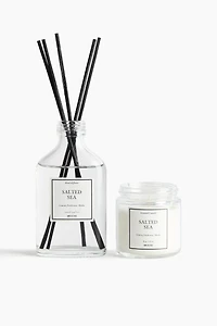 Bougie parfumée dans un pot en verre