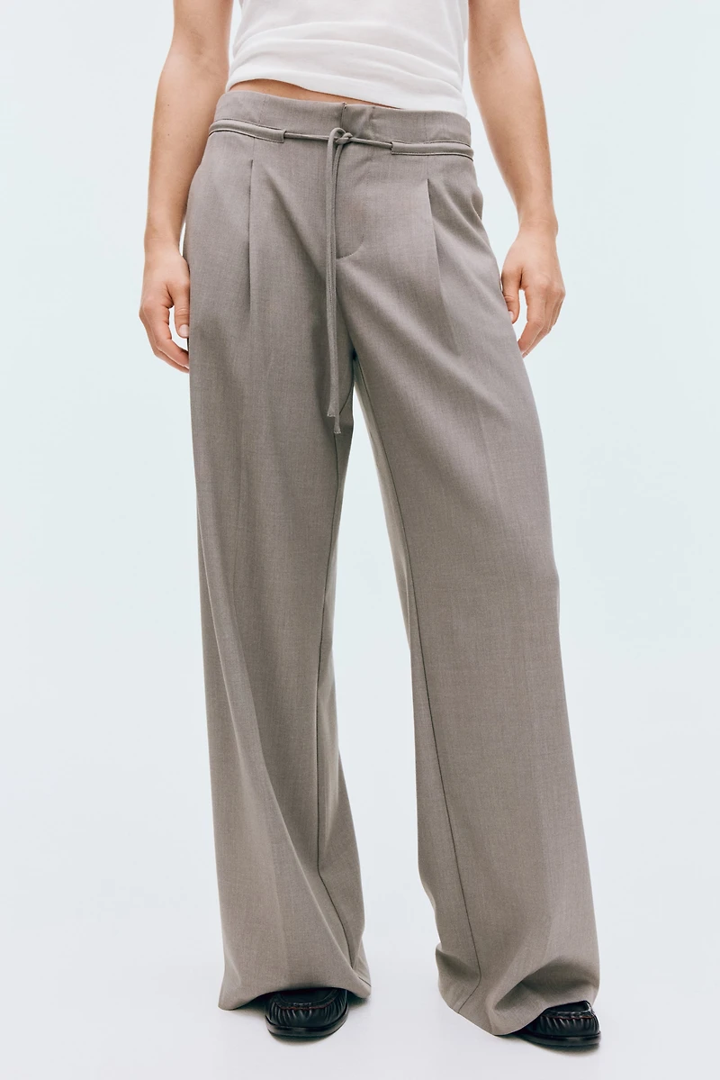 Pantalon chic avec cordon de serrage