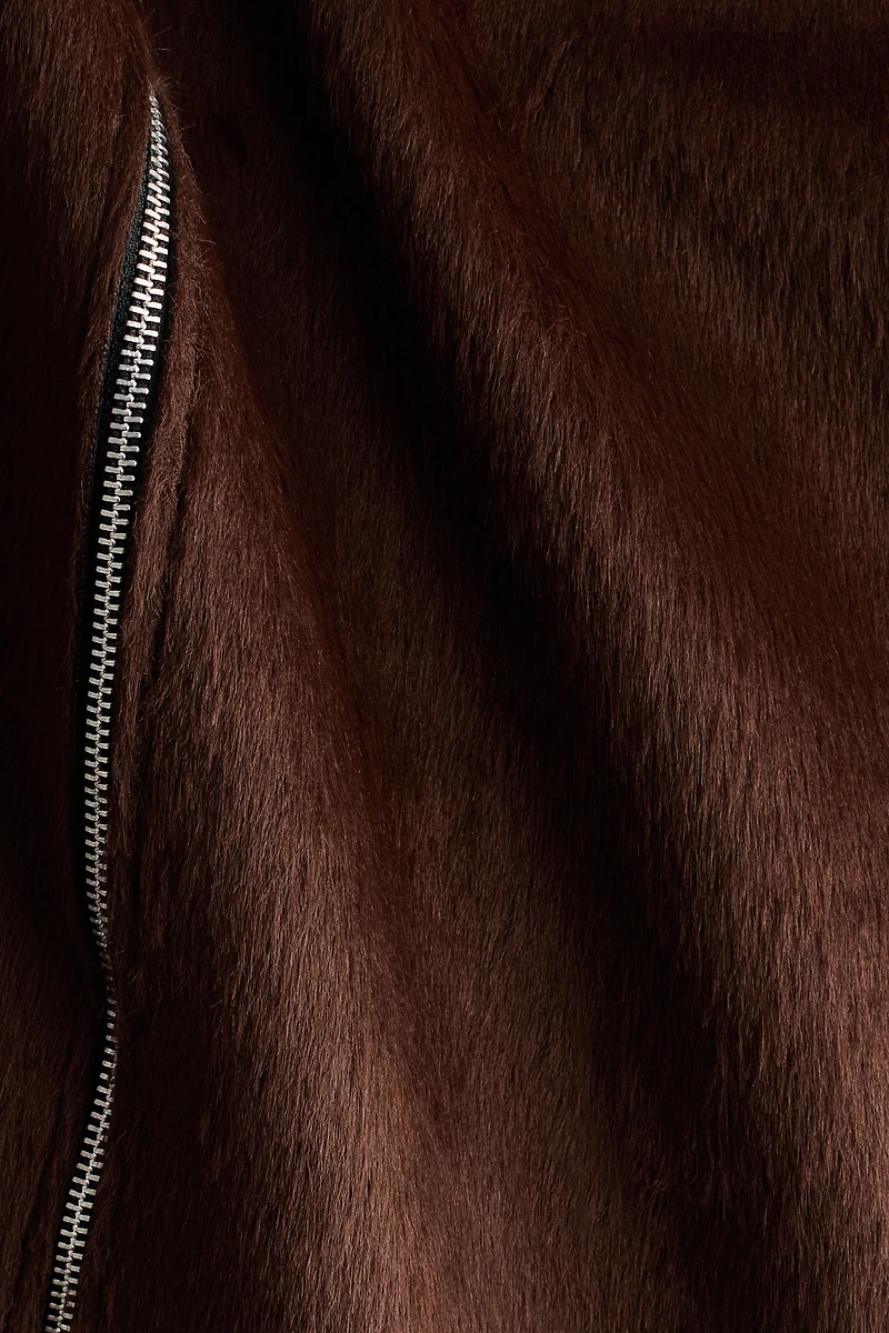 Jupe avec fermeture éclair devant