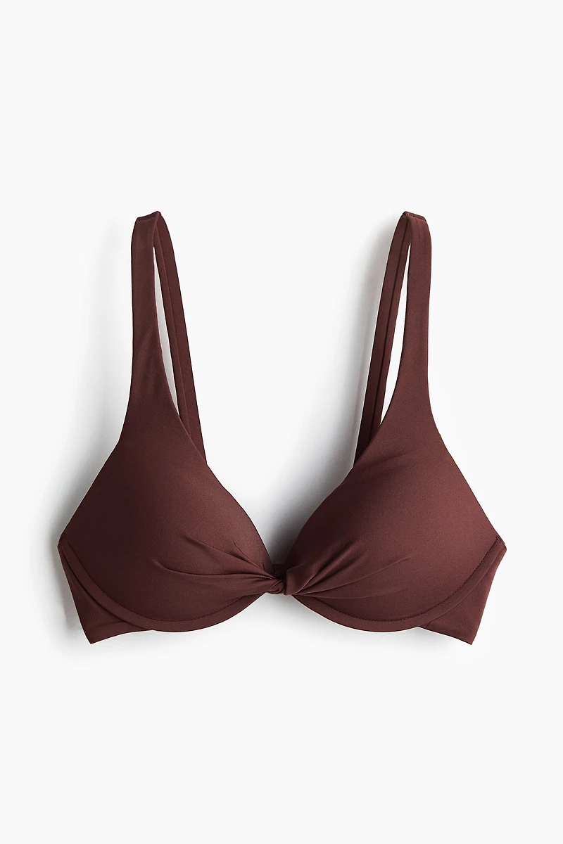 Haut de bikini pigeonnant