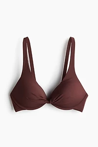 Haut de bikini pigeonnant