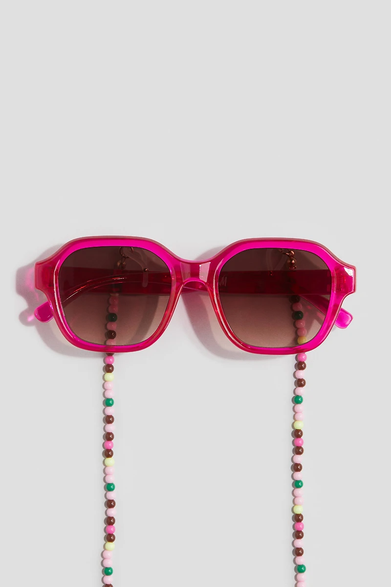 Sunglasses wit Glasses Chain