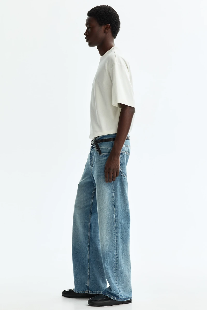 Loose Straight Jeans