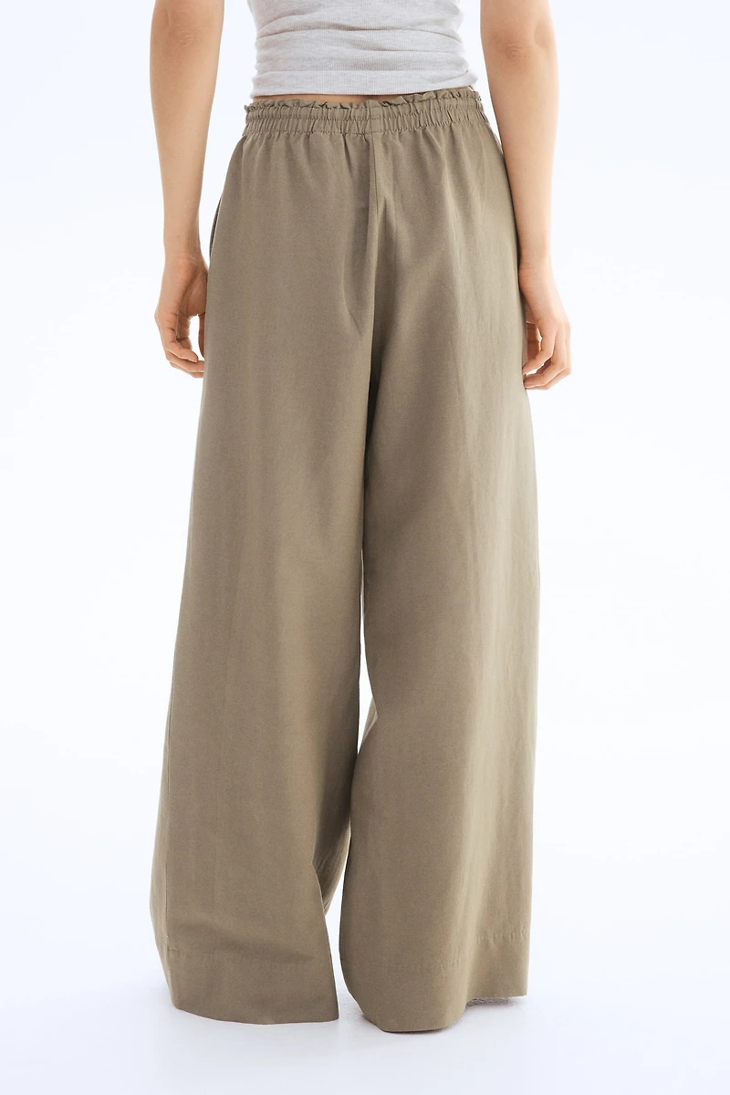 Wide-Leg Linen-Blend Pants