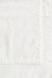 2-Pack Napkins with Eyelet Embroidery