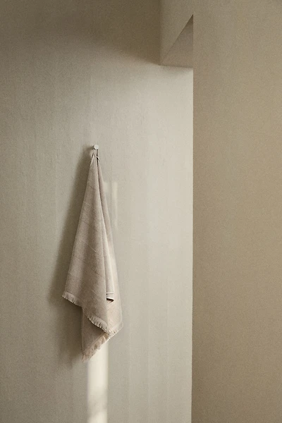 Serviette de bain en coton éponge