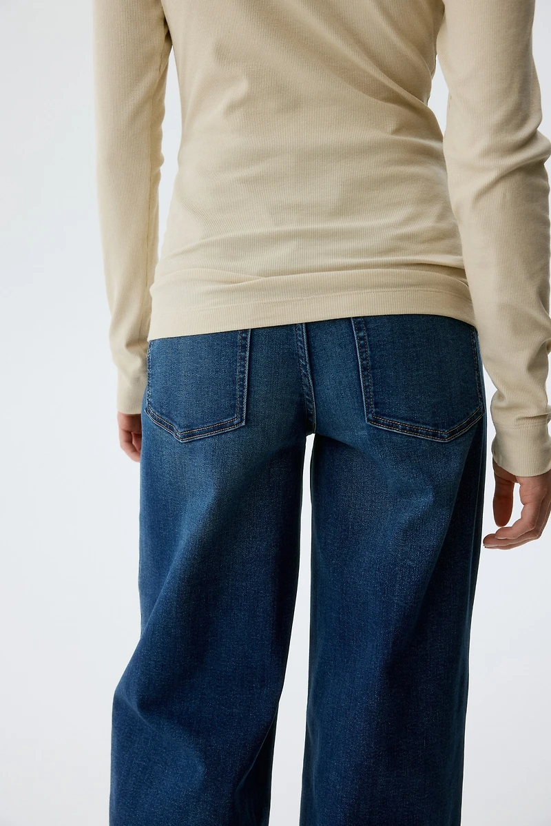 MAMA Superstretch Wide-Leg Jeans