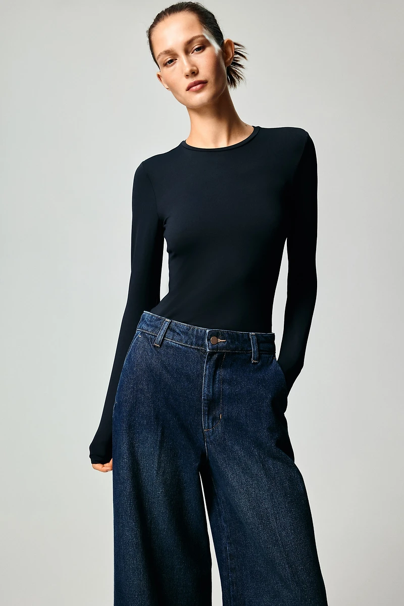 Long-sleeved Microfiber Top